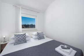 Pelko Apartment
